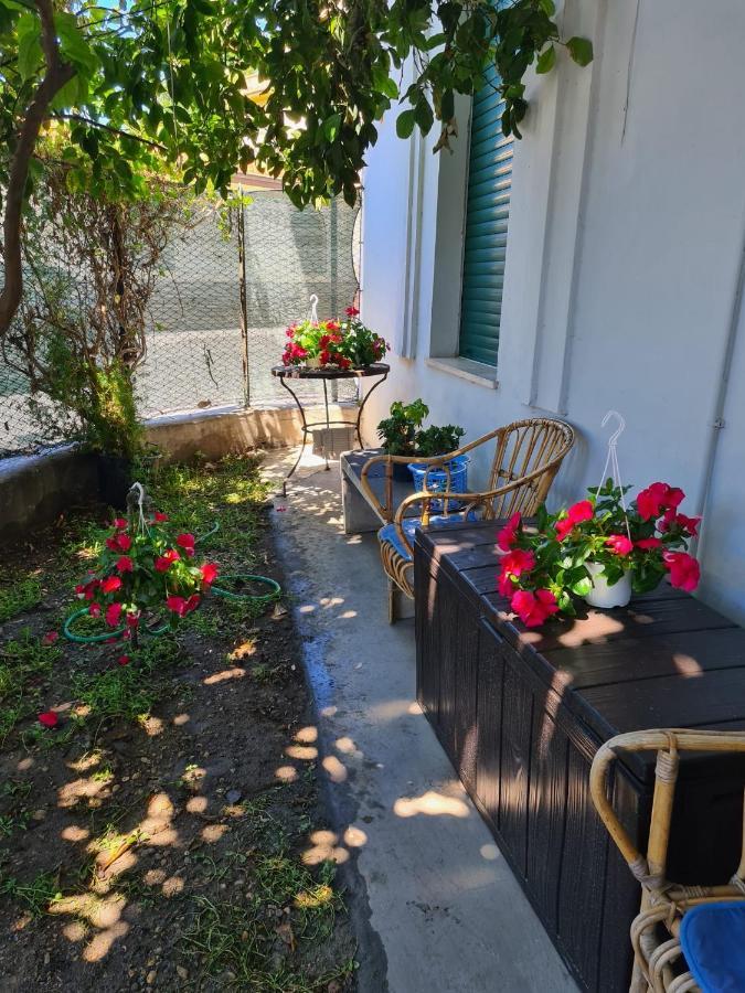 La Casa Di Alvy Hotel Pescara Luaran gambar