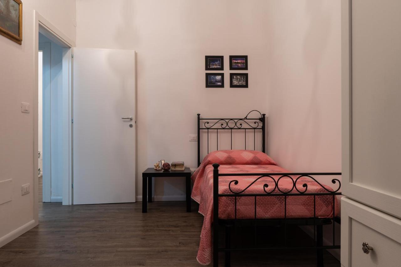 La Casa Di Alvy Hotel Pescara Luaran gambar